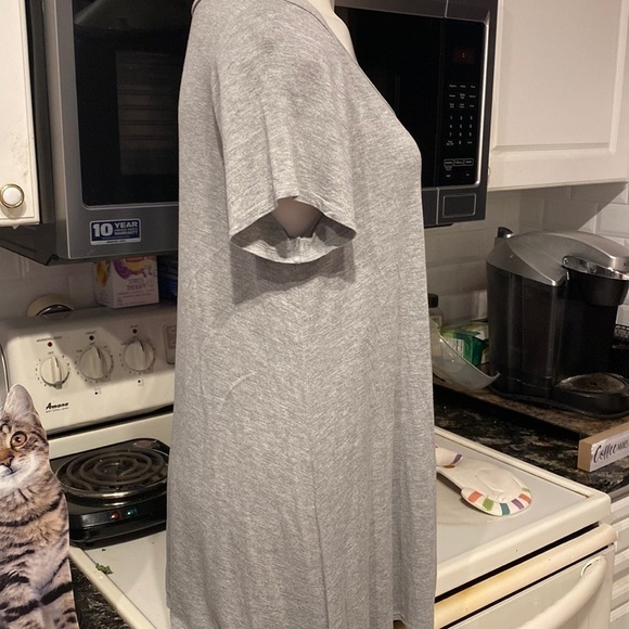 H womens Misia casual solid gray stretch short sleeve plus size top 1X - Picture 2 of 6